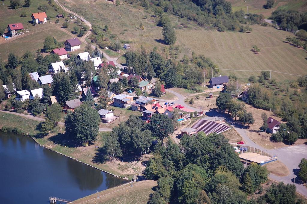 Penzion Tajch Nova Bana Bagian luar foto